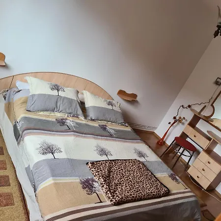 דירה Laura Apartment קלוז'-נאפוקה